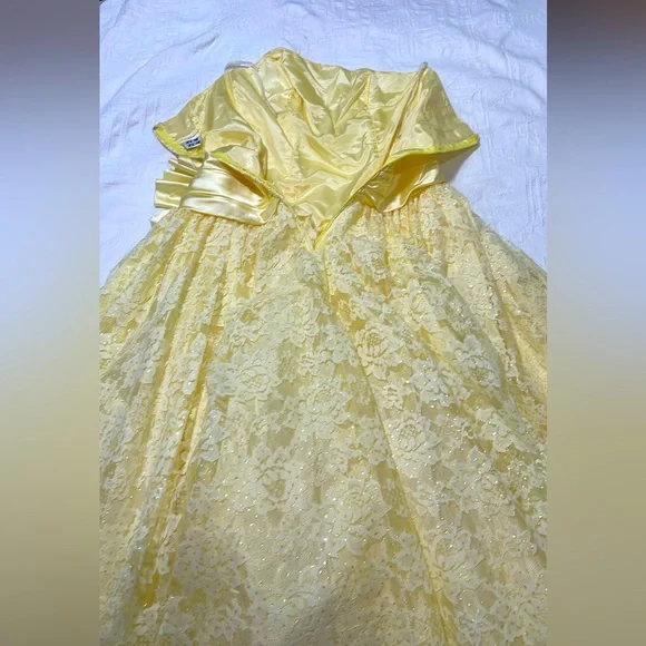 80’s ZUM ZUM Vtg Yellow Lace Frilly Satin Sequins Sash Prom Gown Wedding Dress - Picture 13 of 17